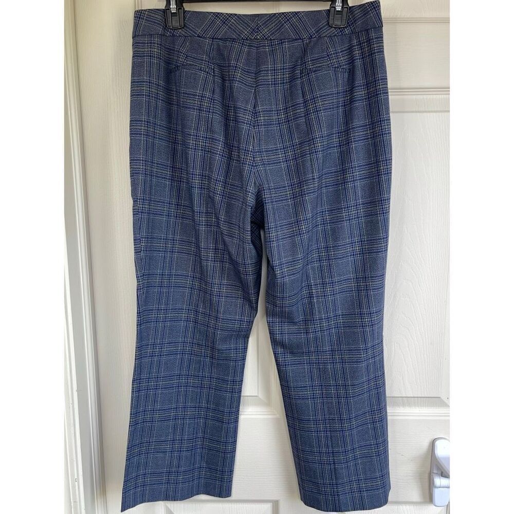 Elie Tahari Leena Plaid Cropped Pants (Blue Plaid) - Medium - Picture 3 of 12